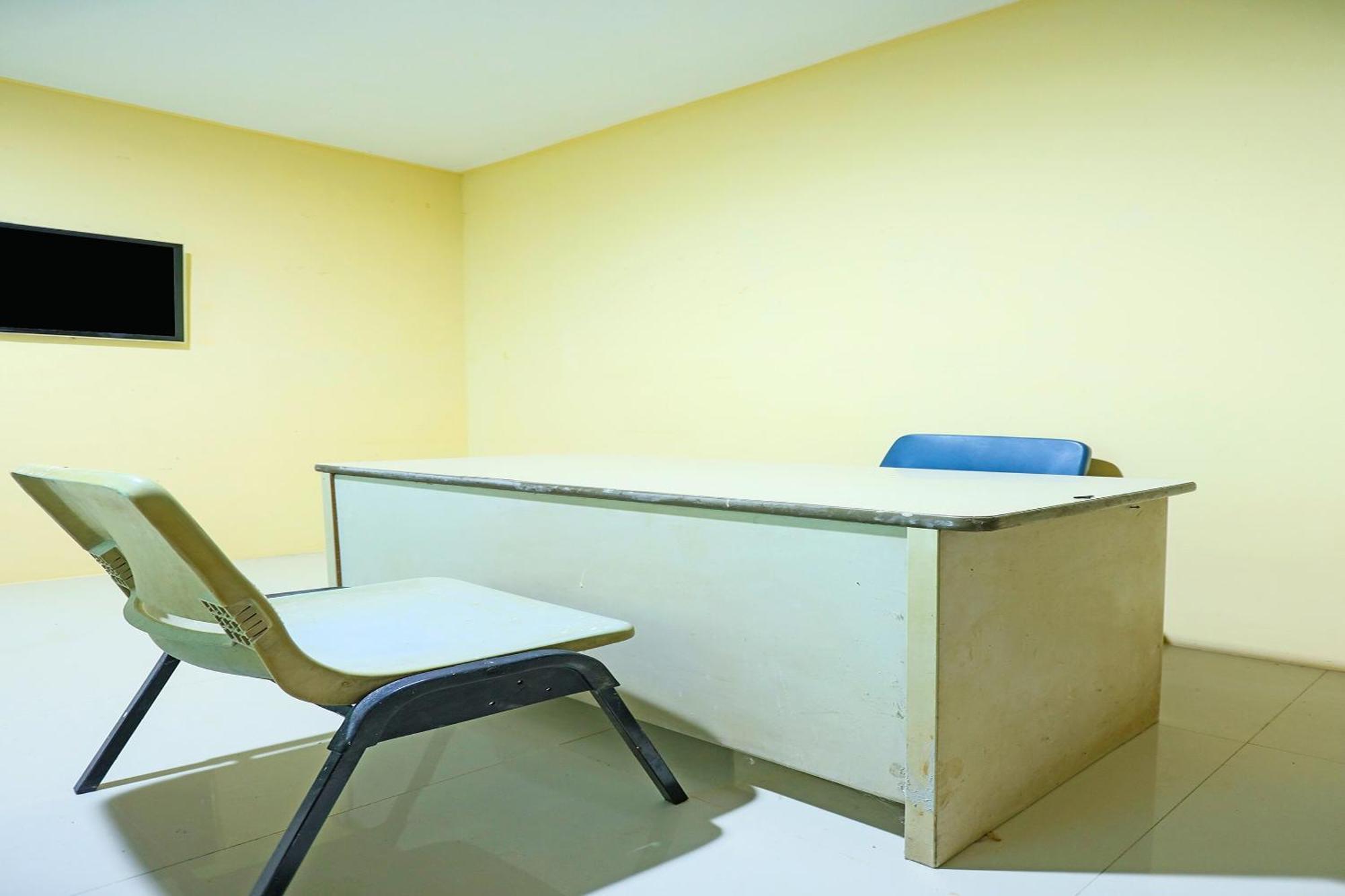 Spot On 91343 Kartika Guest House Syariahnearpantai Stres Jodoh  Buitenkant foto